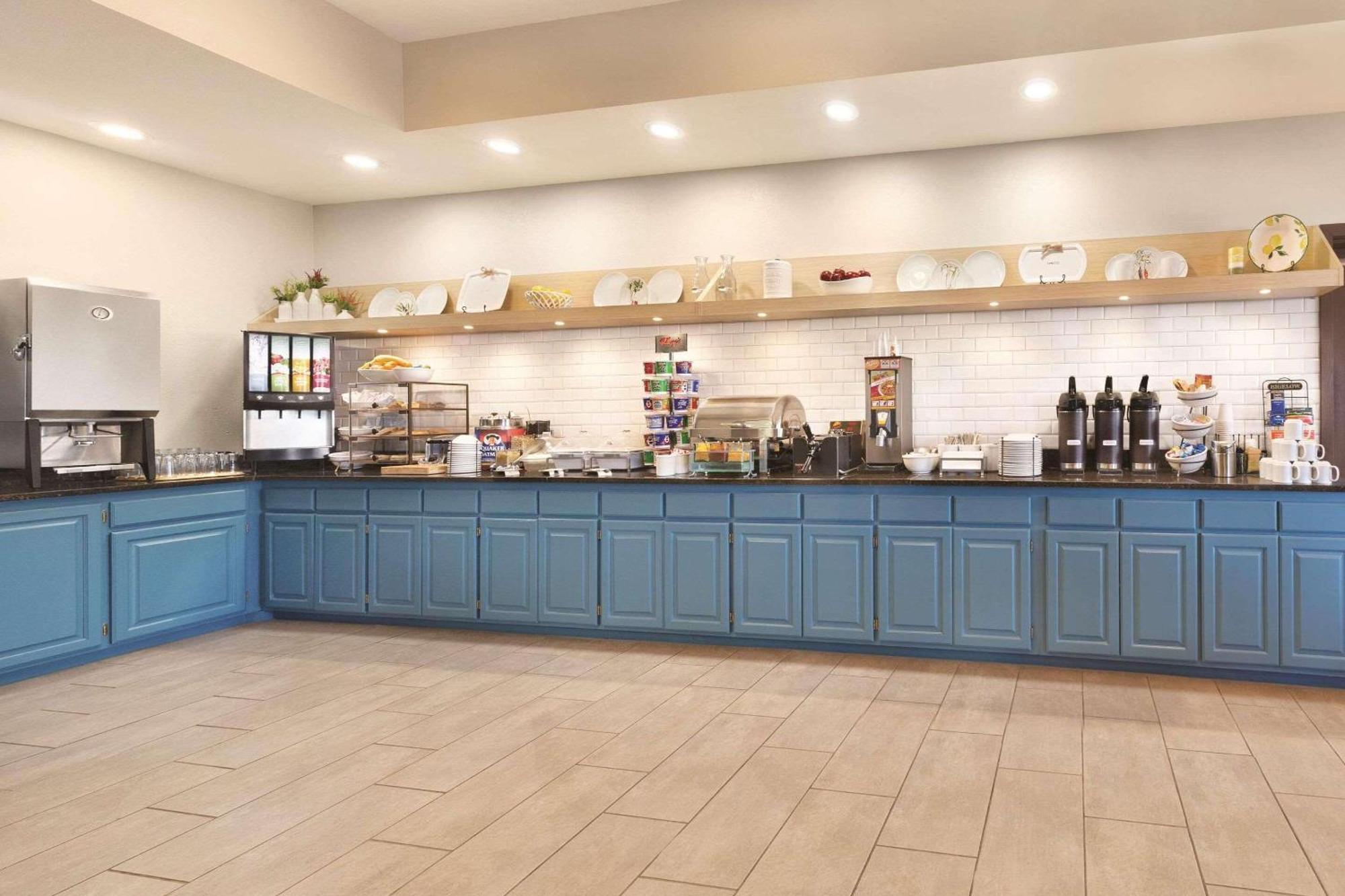 Country Inn & Suites By Radisson, Billings, Mt Buitenkant foto