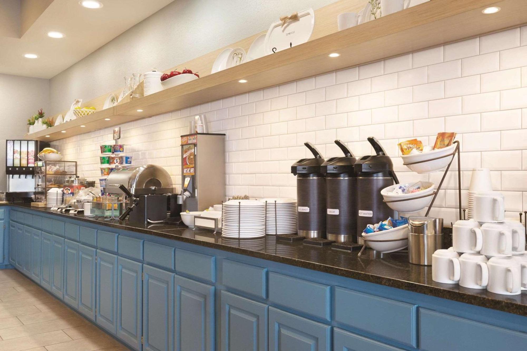 Country Inn & Suites By Radisson, Billings, Mt Buitenkant foto